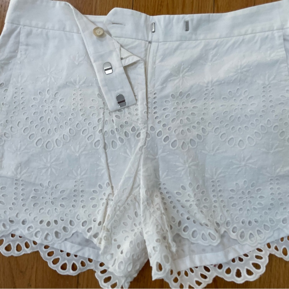 Elegant White Eyelet Women Shorts by Ann Taylor